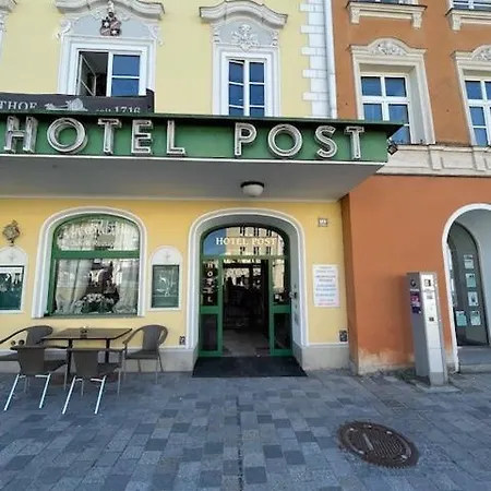 Hotel 17